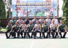Tingkatkan-Sinergitas-dan-Soliditas-TNI-Polri,-Kapolres-Mojokerto-Kota-Silaturahmi-ke-Kodim-0815