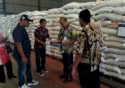 Cek-Ketersediaan-Beras,-Polres-Bojonegoro-Bersama-Tim-TPID-Sidak-Gudang-Bulog-dan-Penggilingan-Padi