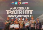 Pak-Bhabin-Polres-Jember-dan-Tiga-Pilar-Desa-Pontang-Raih-Anugerah-Patriot-Jawi-Wetan-II