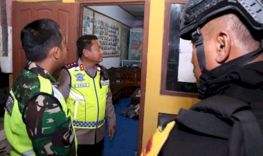 Sinergitas-Polres-Ngawi-Laksanakan-Patroli-Bersama-TNI-Amankan-Pilkades-Serentak