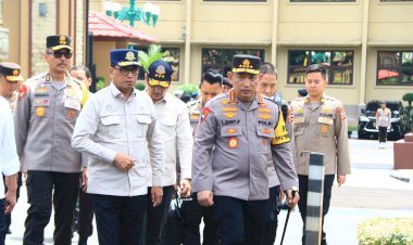 Pastikan-Keamanan-Arus-Balik-Lebaran,-Kapolri-Patroli-Udara-Jalur-Tol