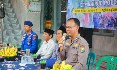 Harkamtibmas,-Ditpolairud-Polda-Jatim-Gelar-Program-Sambang-Nusa-Presisi-di-Pulau-Mandangin-Sampang