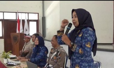 Goes-to-School-,Polres-Bondowoso-Sosialisasikan-Penggunaan-Sepeda-Listrik