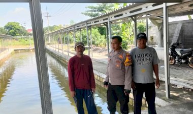 Anggota-Polsek-Sedati-Cek-Ketahanan-Pangan-Bergizi-di-Lahan-Warga