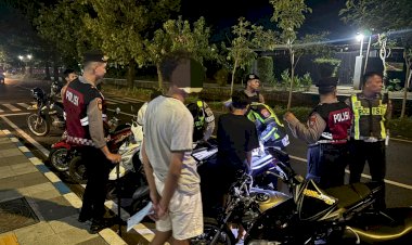 Polres-Pasuruan-Kota-Amankan-8-Unit-Motor-Tidak-Sesuai-Spektek,-Diduga-Balap-Liar