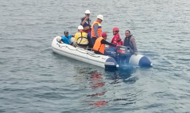 Jelang-Nataru-Polres-Probolinggo-Patroli-Laut-Amankan-Obyek-Vital