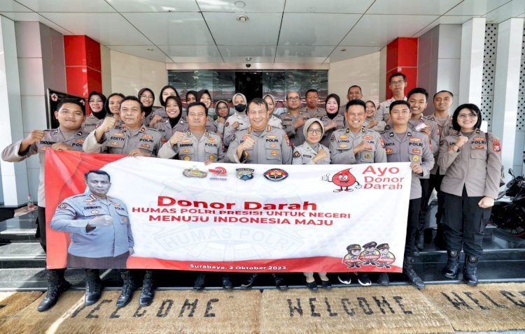 Sambut HUT Humas Polri Ke-72, Bidhumas Polda Jatim Gelar Baksos Donor Darah di PMI Surabaya