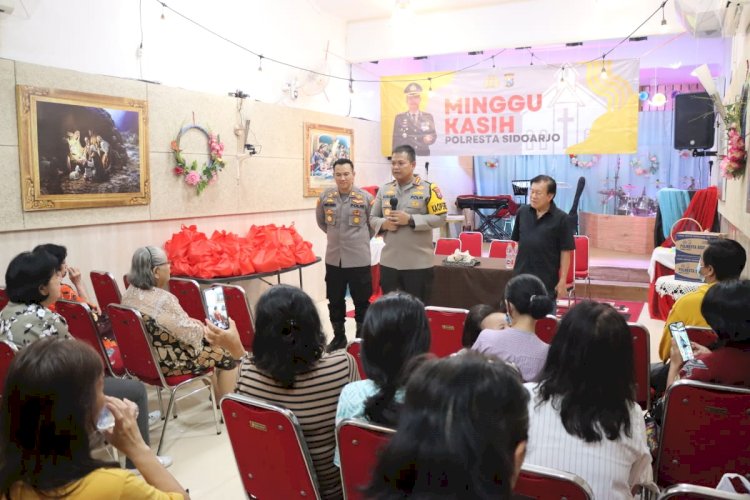 Polresta Sidoarjo Gelar Minggu Kasih di Gereja Mahanaim Banjarbendo