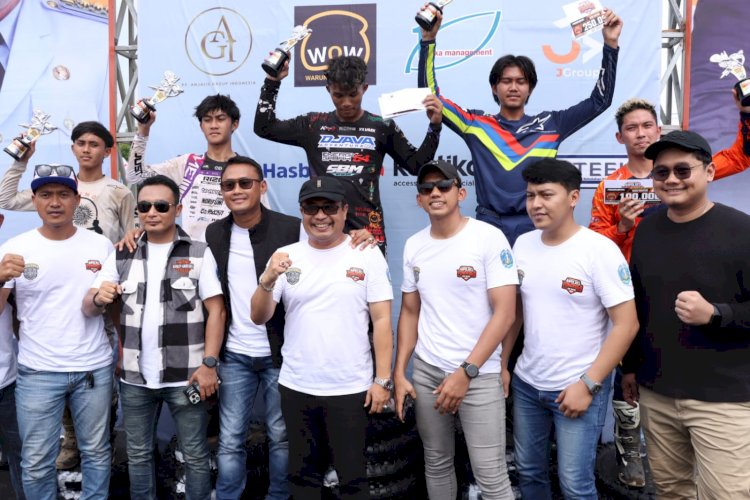 Cegah Balapan Liar Polres Ponorogo Gelar Grasstrack dan Motorcross