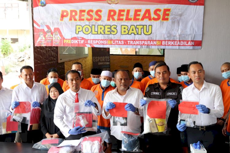 Polres Batu Berhasil Amankan 16 Tersangka Peredaran Gelap Narkoba