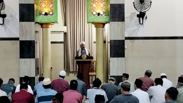 Polsek Taman Jalin Kedekatan Masyarakat di Masjid Abror Sambibulu