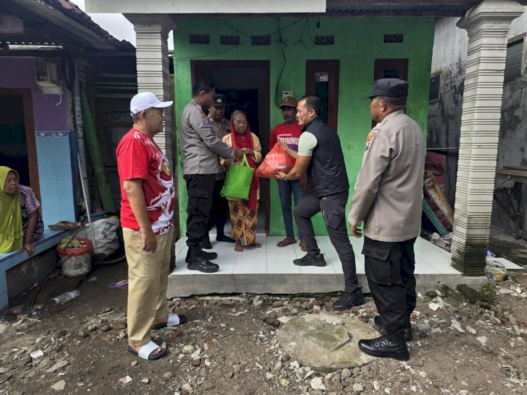 Bhabinkamtibmas Tulangan Peduli Lansia