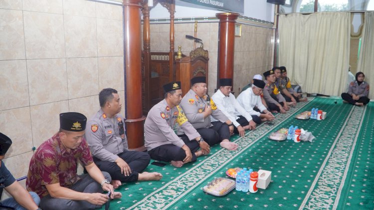 Safari Ramadhan, Kapolres Pasuruan Gelar Curhat Kamtibmas Ajak Warga Aktifkan Siskamling