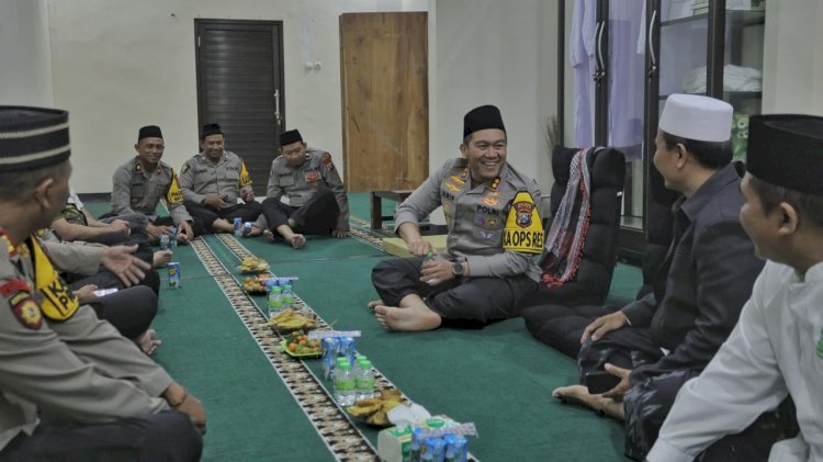 Tarawih Ramadhan Keliling Kapolres Blitar Ajak Warga Jaga Kamtibmas