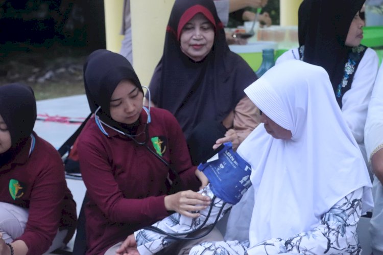 Safari Ramadhan, Polres Probolinggo Gelar Bakkes dan Buka Bersama Warga Bantaran